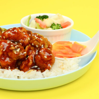 Image of mouthwatering Marmite Chicken served with vegetables and liver-detox soup